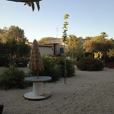 Bed & Breakfast Le Carrube