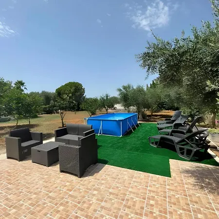 Le Carrube Bed & Breakfast