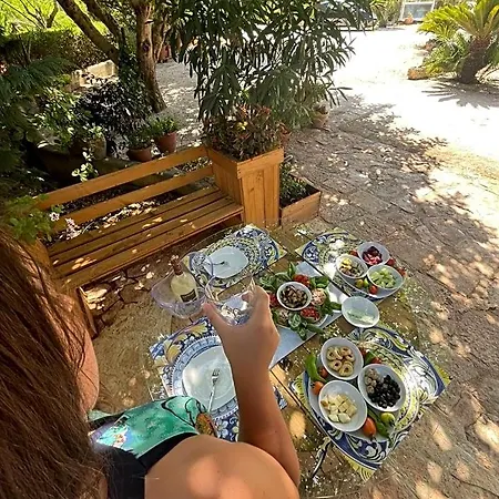 Bed and breakfast Le Carrube